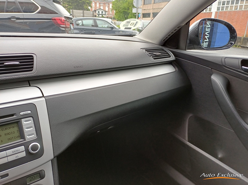 VOLKSWAGEN PASSAT 2.0 TDI 140 CV RLINE