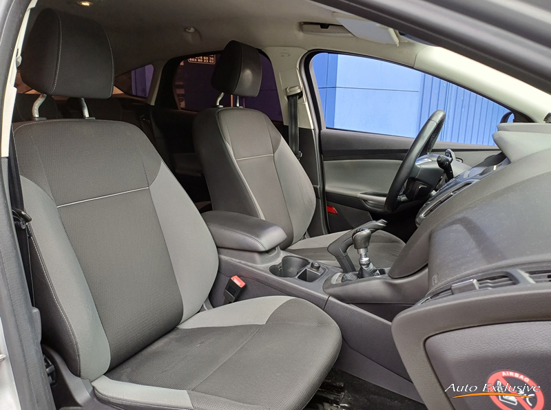FORD FOCUS 1.6 ECOBOOST 150 CV TITANIUM