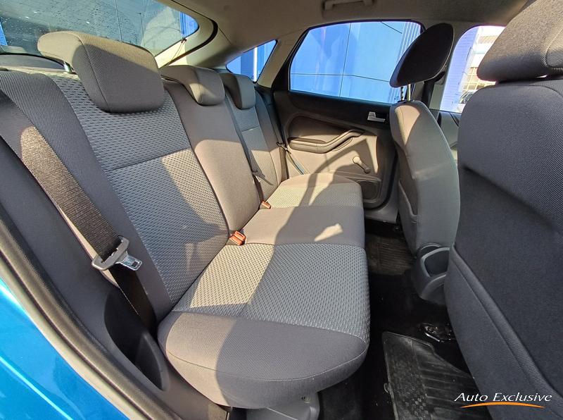 FORD FOCUS 1.6 TREND 5P