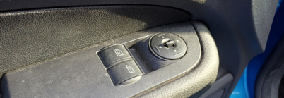 FORD FOCUS 1.6 TREND 5P