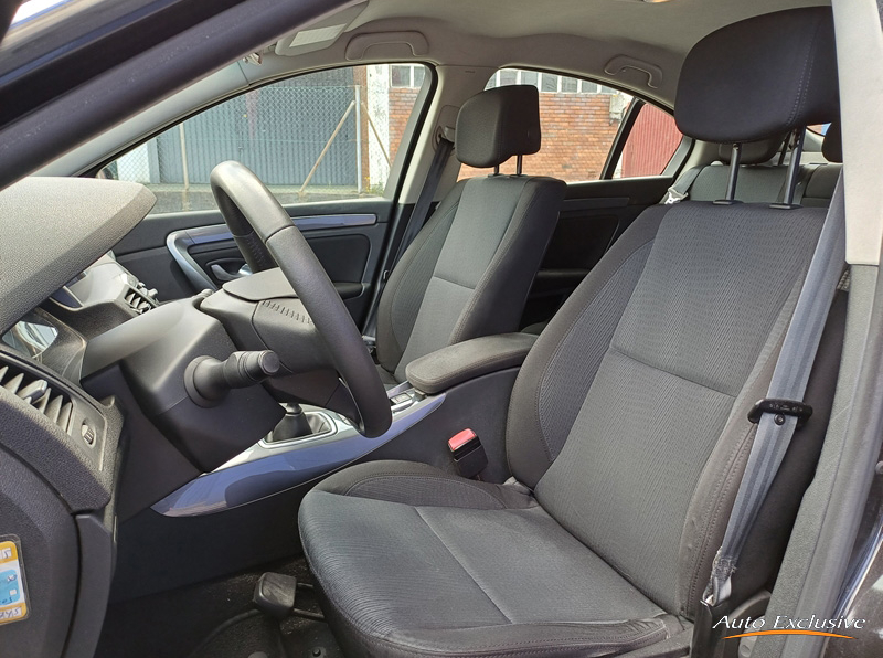 RENAULT LAGUNA DYNAMIQUE TOM TOM DCI 130 CV FAP