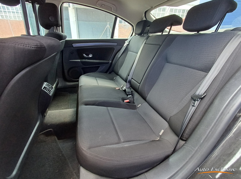 RENAULT LAGUNA DYNAMIQUE TOM TOM DCI 130 CV FAP