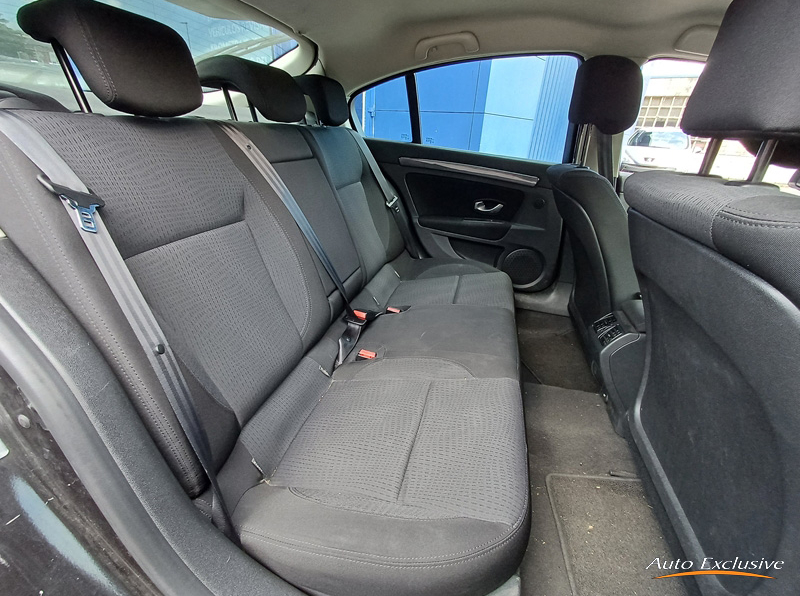 RENAULT LAGUNA DYNAMIQUE TOM TOM DCI 130 CV FAP