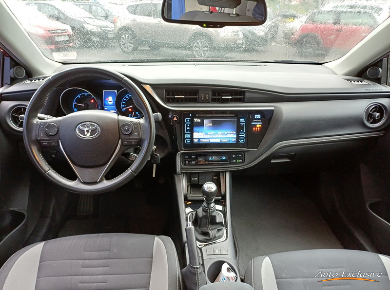 TOYOTA AURIS 1.6 115D ACTIVE TOURING SPORTS