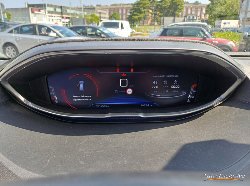 PEUGEOT 3008 ACTIVE 1.6 BLUEHDI 120 CV S/S