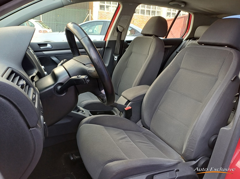 VOLKSWAGEN GOLF HIGHLINE