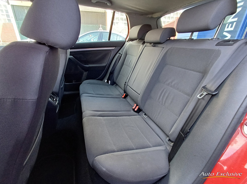 VOLKSWAGEN GOLF HIGHLINE