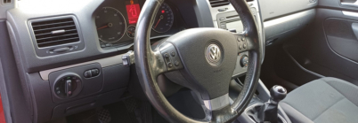 VOLKSWAGEN GOLF HIGHLINE