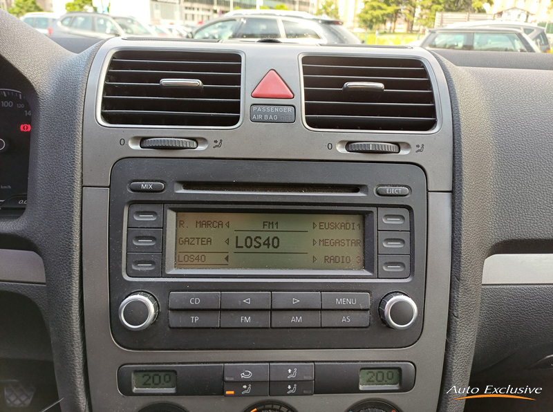 VOLKSWAGEN GOLF HIGHLINE