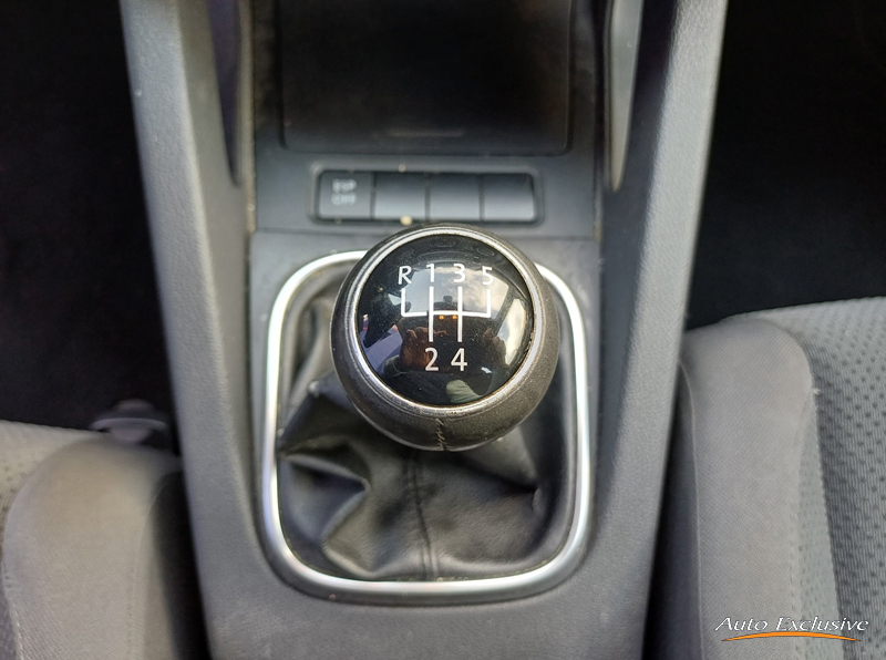 VOLKSWAGEN GOLF HIGHLINE