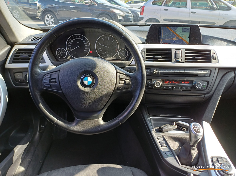 BMW SERIE 3 318D TOURING