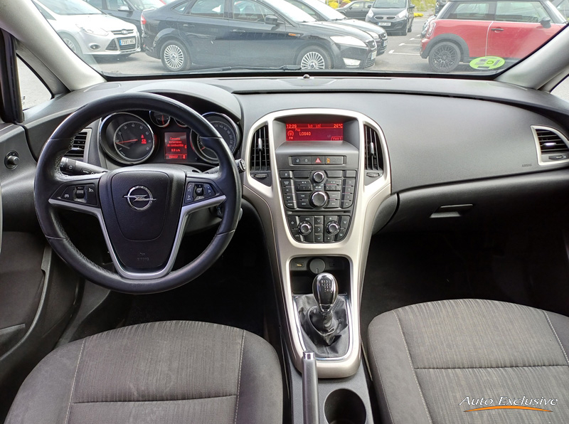 OPEL ASTRA ST 1.4 TURBO 140 CV