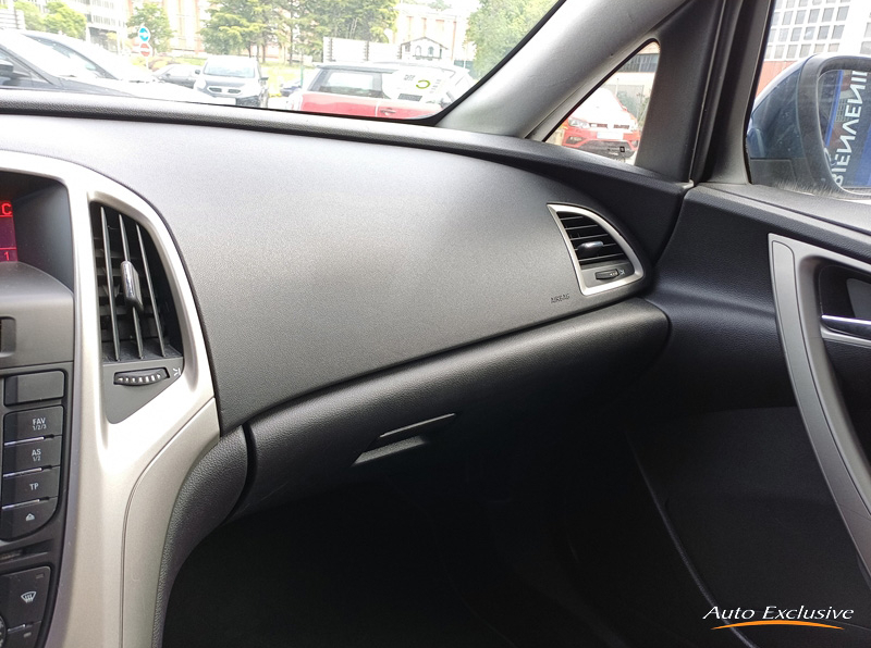 OPEL ASTRA ST 1.4 TURBO 140 CV