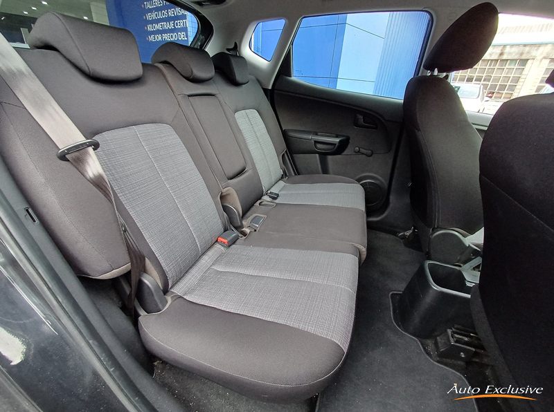 KIA VENGA 1.4 CVVT CONCEPT 5P