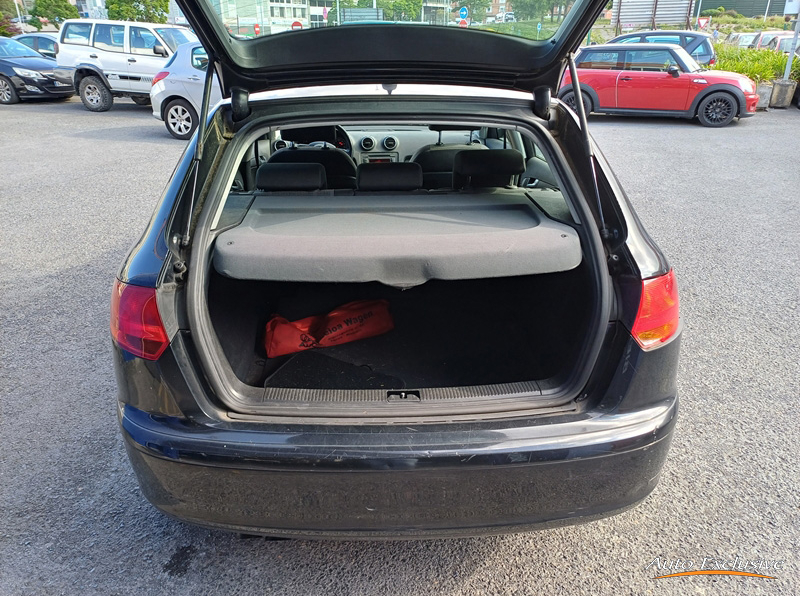 AUDI A3 SPORTBACK 2.0 TDI 140 CV AMBIENTE 5P