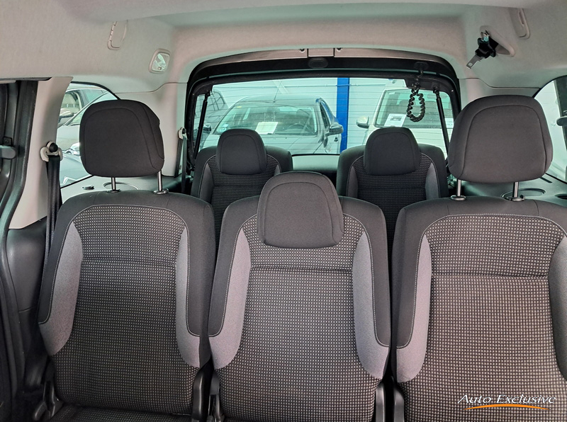 PEUGEOT PARTNER TEEPE 1.6 BLUE HDI 120CV 7 PLAZAS
