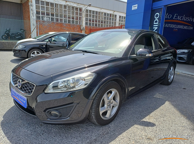 VOLVO C30 1.6D DRIVE MOMENTUM