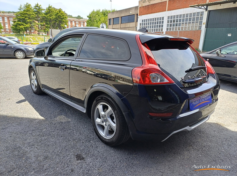 VOLVO C30 1.6D DRIVE MOMENTUM