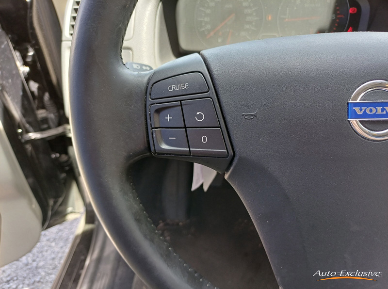 VOLVO C30 1.6D DRIVE MOMENTUM