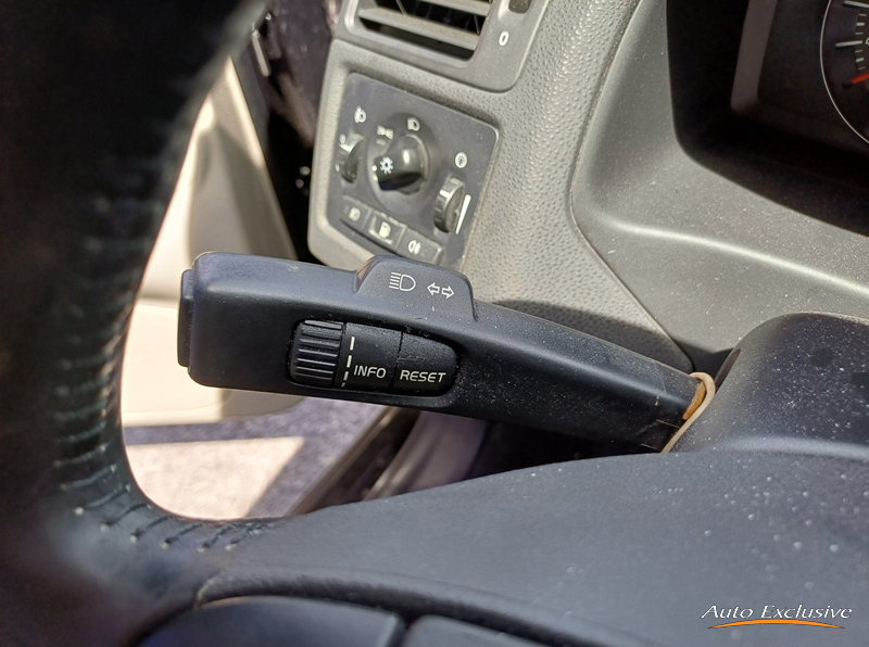 VOLVO C30 1.6D DRIVE MOMENTUM