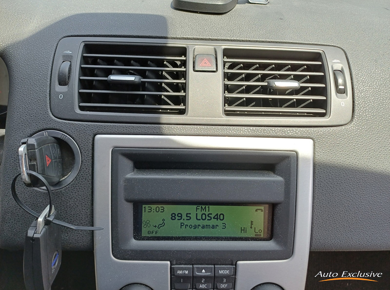 VOLVO C30 1.6D DRIVE MOMENTUM