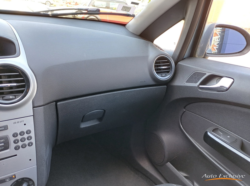 OPEL CORSA CMON 1.3 ECOFLEX 5P