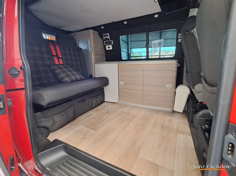 VOLKSWAGEN TRANSPORTER 2.0 TDI