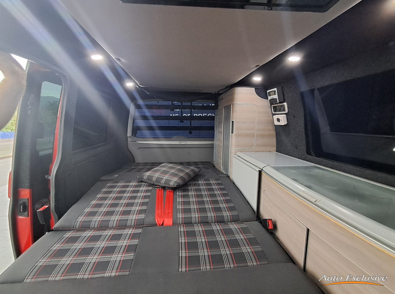 VOLKSWAGEN TRANSPORTER 2.0 TDI