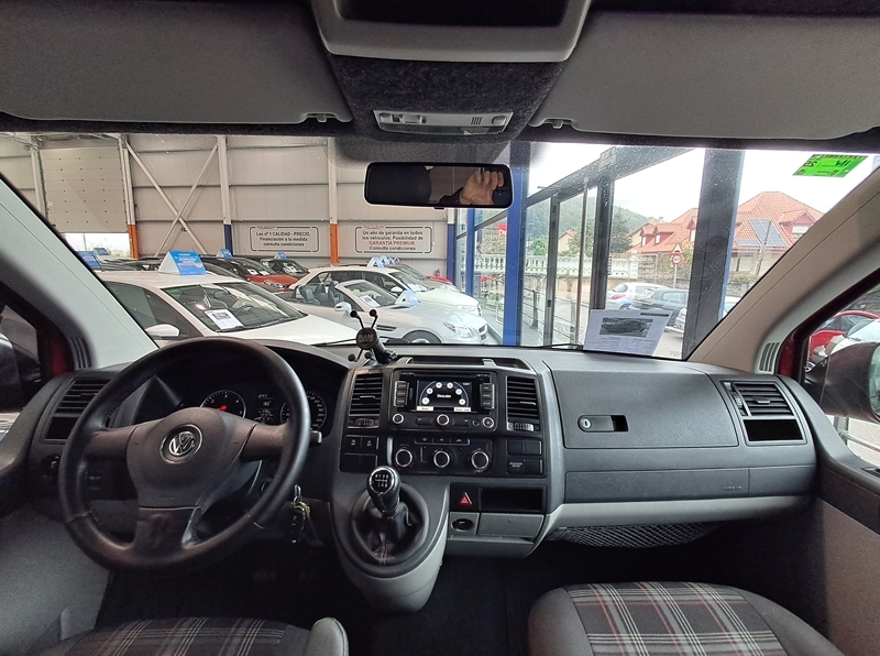 VOLKSWAGEN TRANSPORTER 2.0 TDI