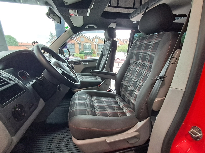VOLKSWAGEN TRANSPORTER 2.0 TDI