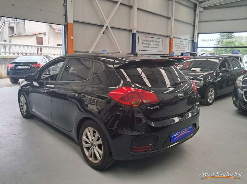 KIA CEED 1.4 CRDI WGT CONCEPT PLUS 5P