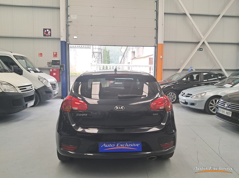 KIA CEED 1.4 CRDI WGT CONCEPT PLUS 5P