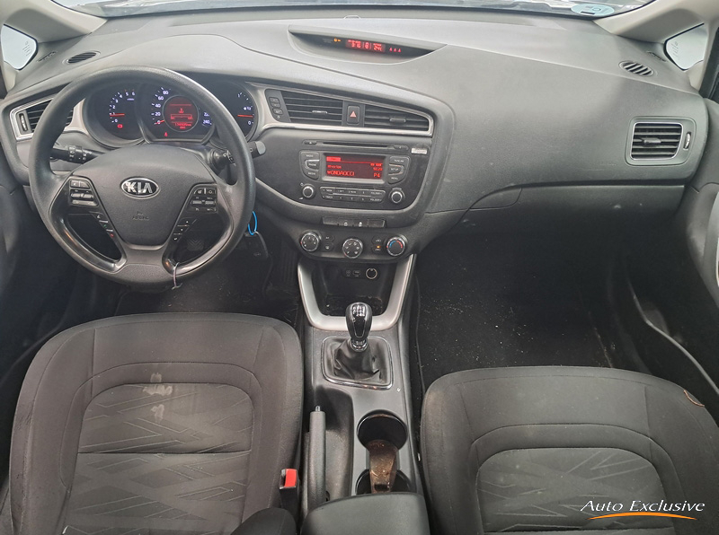 KIA CEED 1.4 CRDI WGT CONCEPT PLUS 5P