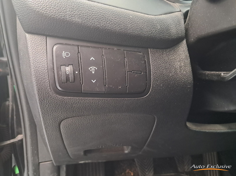 KIA CEED 1.4 CRDI WGT CONCEPT PLUS 5P
