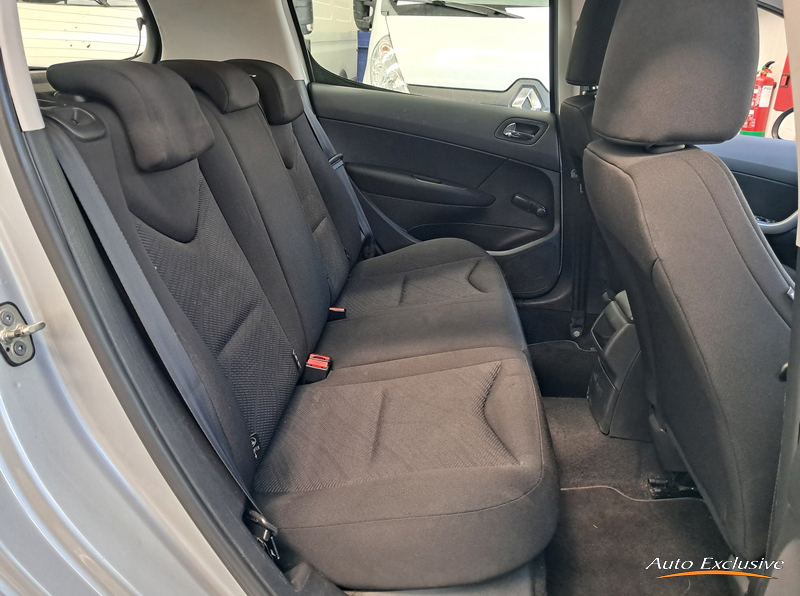 PEUGEOT 308 ACCES 5P 1.6 HDI 92 CV