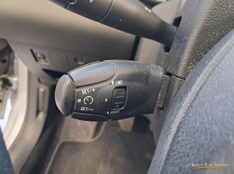 PEUGEOT 308 ACCES 5P 1.6 HDI 92 CV