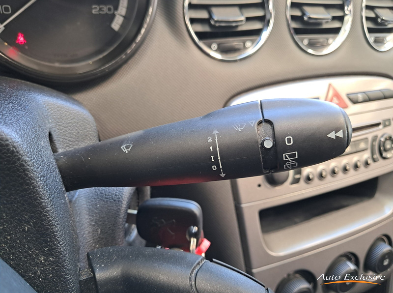 PEUGEOT 308 ACCES 5P 1.6 HDI 92 CV