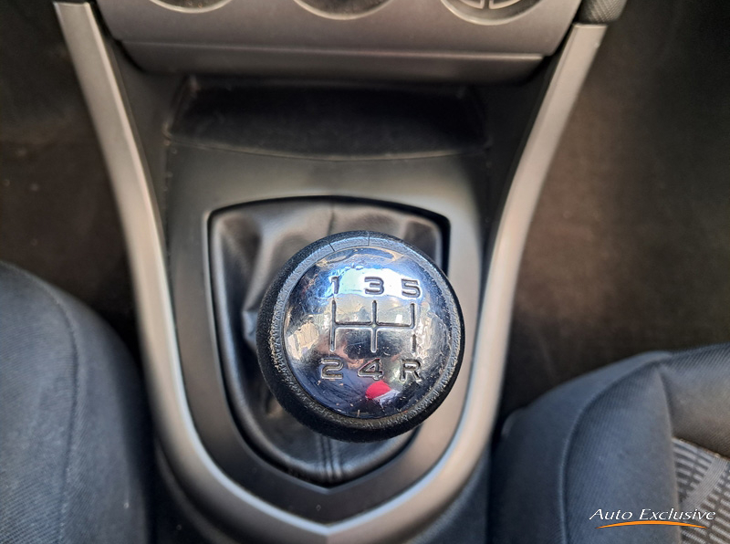 PEUGEOT 308 ACCES 5P 1.6 HDI 92 CV
