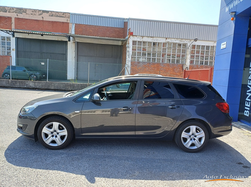 OPEL ASTRA SPORTS TOURER 1.7 CDTI SELECTIVE