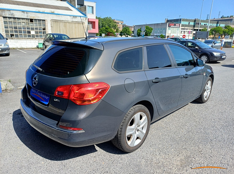 OPEL ASTRA SPORTS TOURER 1.7 CDTI SELECTIVE