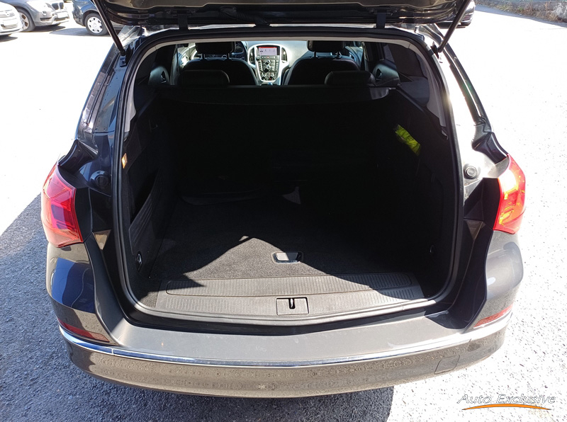 OPEL ASTRA SPORTS TOURER 1.7 CDTI SELECTIVE