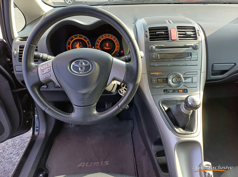 TOYOTA AURIS 1.6 VVTI DUAL SOL