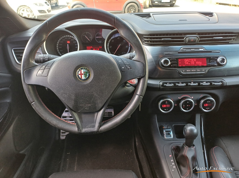 ALFA ROMEO GIULIETTA 2.0 JTDM DISTINCTIVE 170 CV 5P